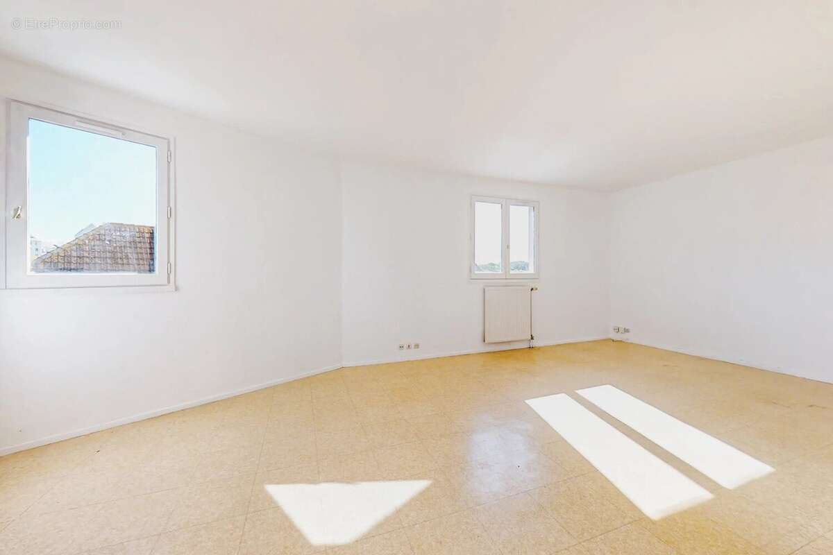Appartement à LE MEE-SUR-SEINE