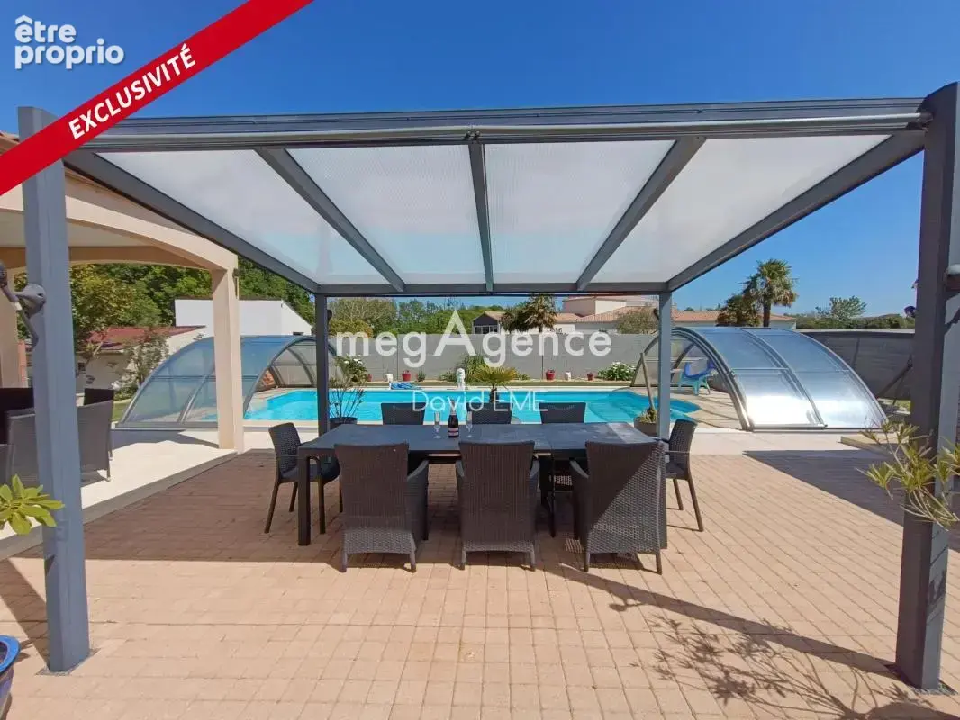 Villa 7 Pièces, 5 chambres, 167 m2, piscine, AIZENAY - photo 2