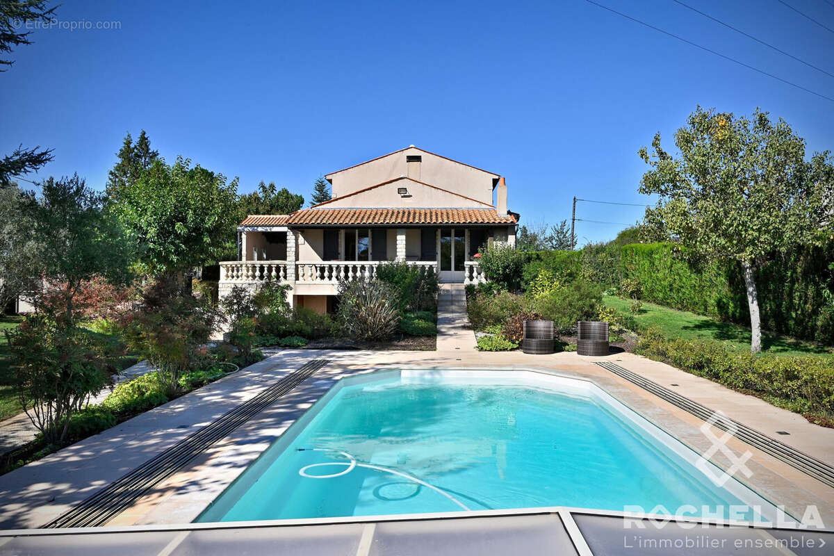 Maison à LA VERGNE