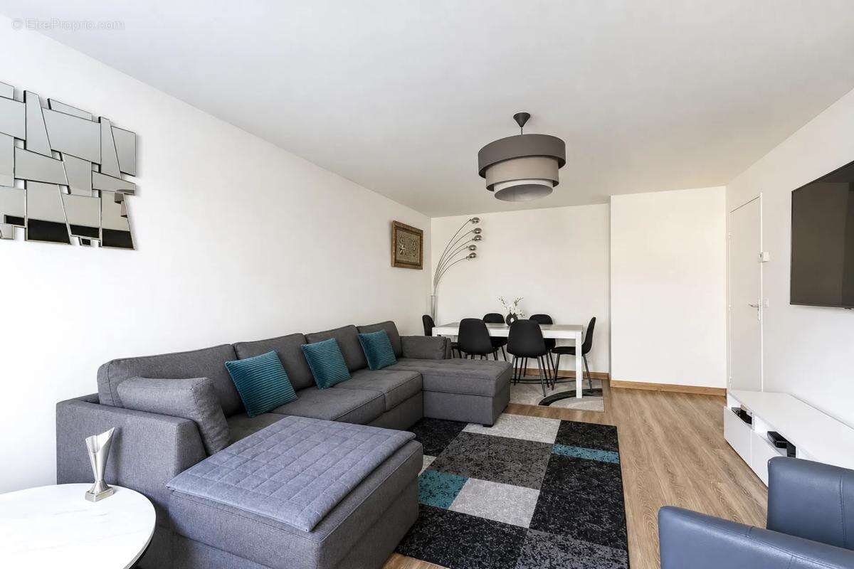 Appartement à BONNEUIL-SUR-MARNE