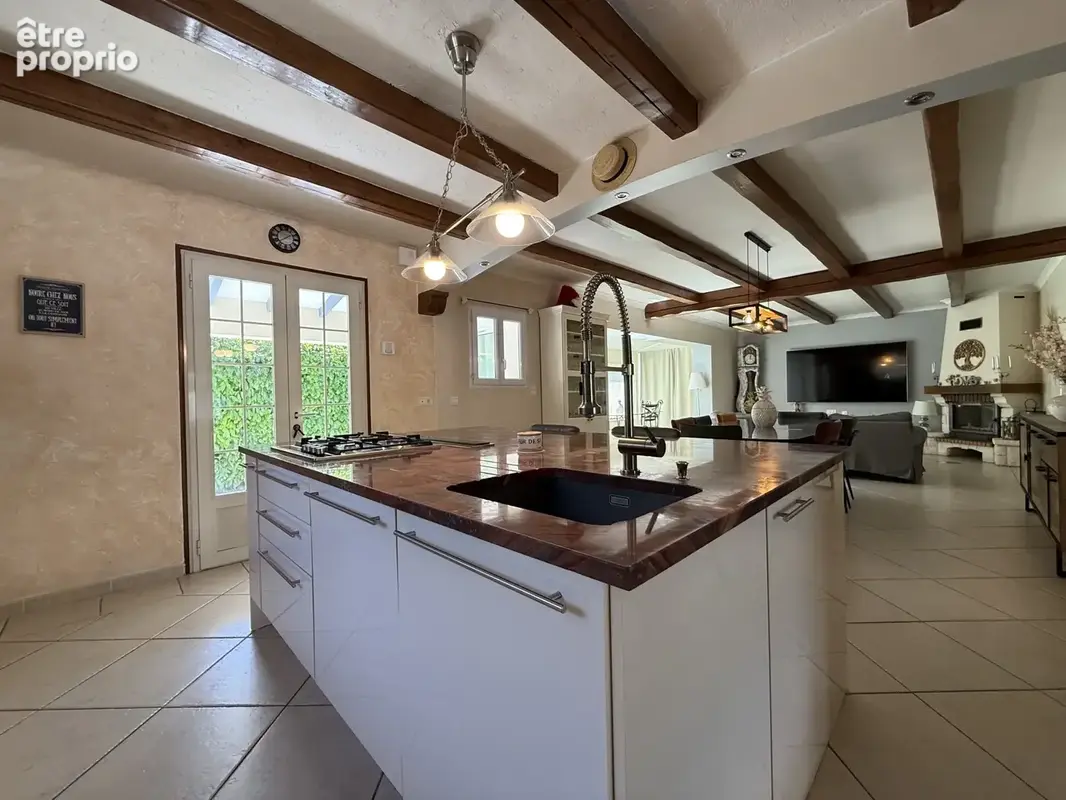 Maison 7 pièces 220 m² à vendre à Forcalqueiret (83136) - photo 5