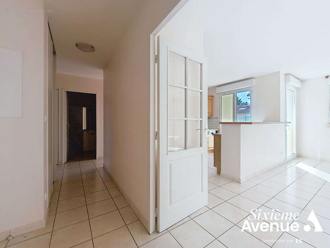 Appartement à SAINT-SYMPHORIEN-D&#039;OZON