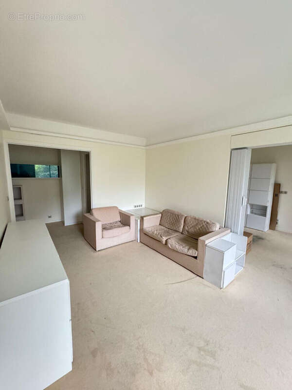 Appartement à PARIS-10E