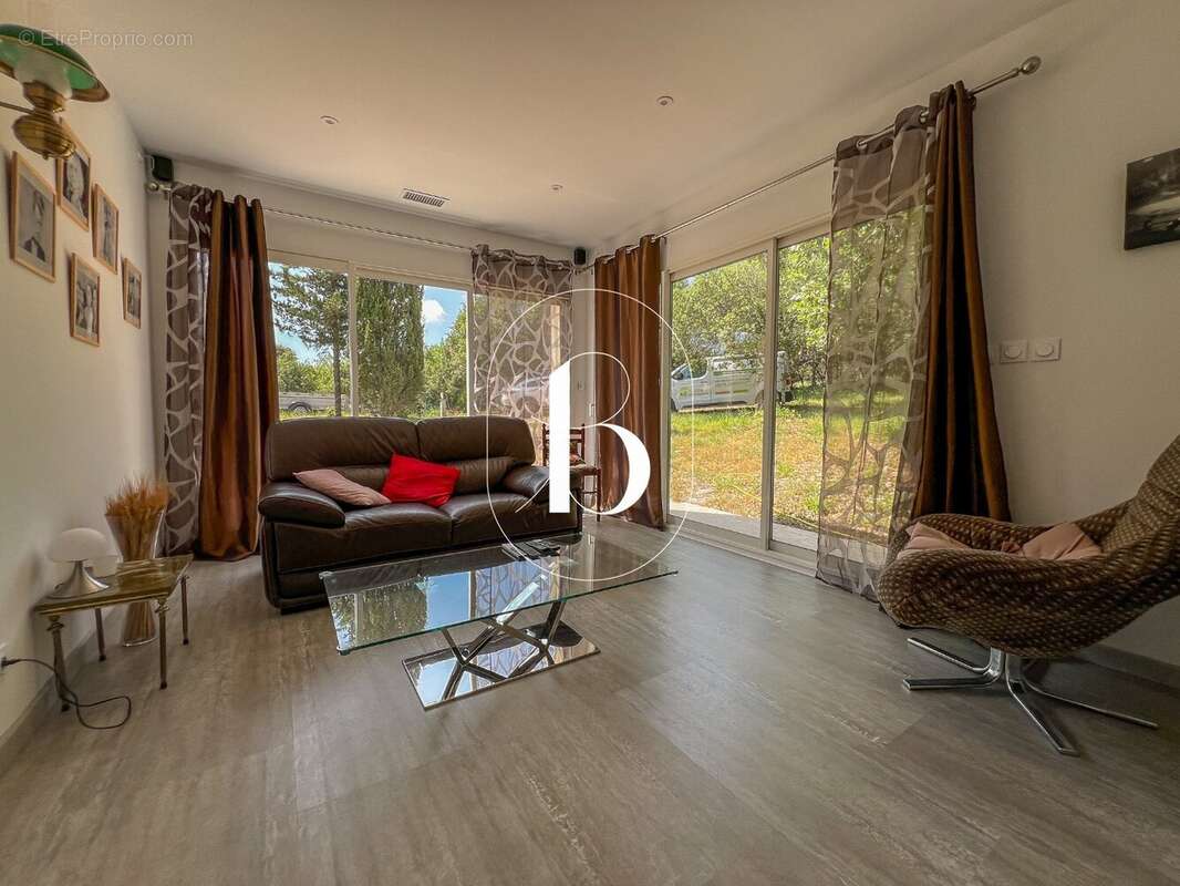 Maison à GOUDARGUES