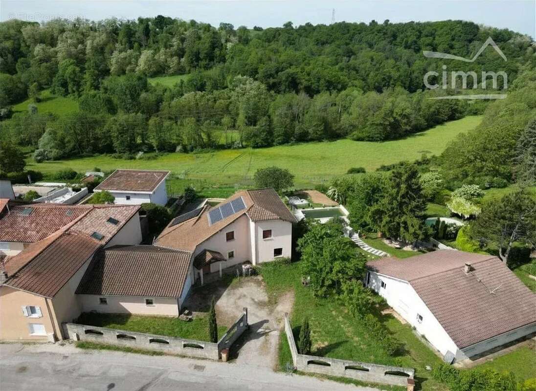 Maison à ROCHE