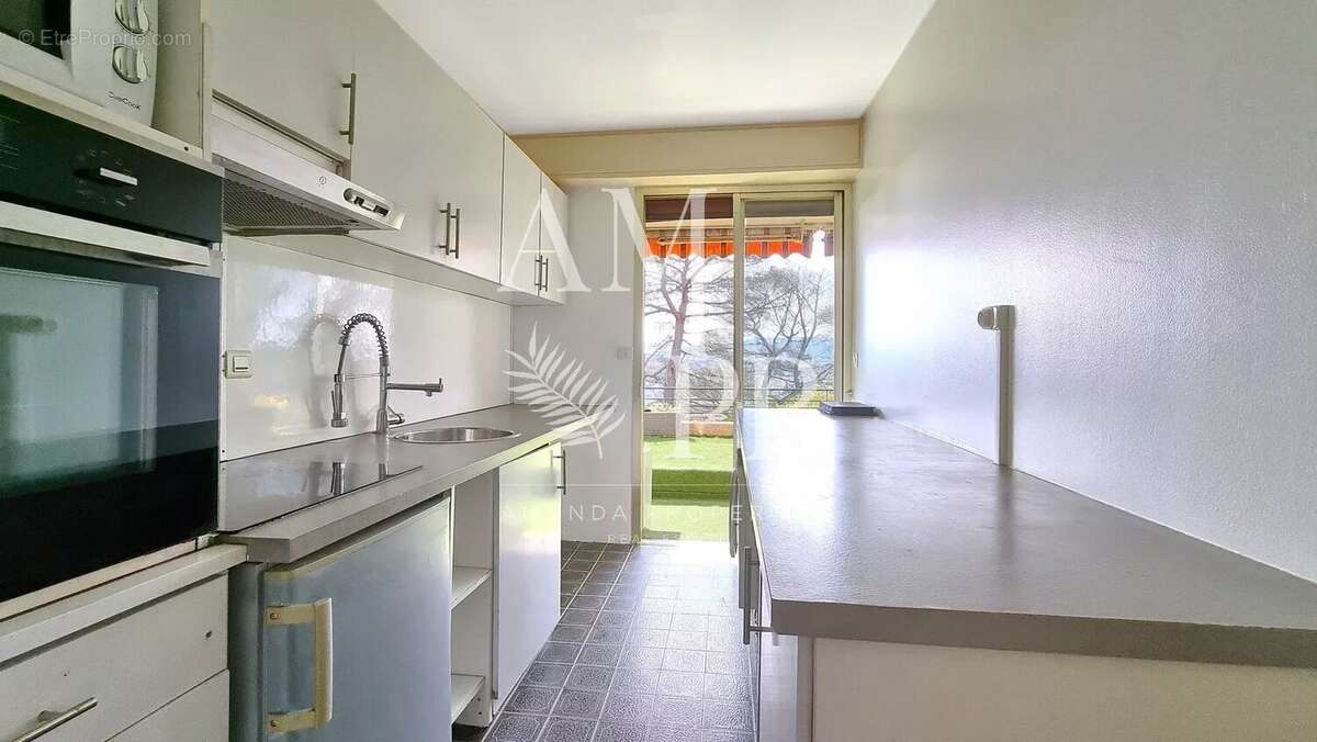 Appartement à LE CANNET