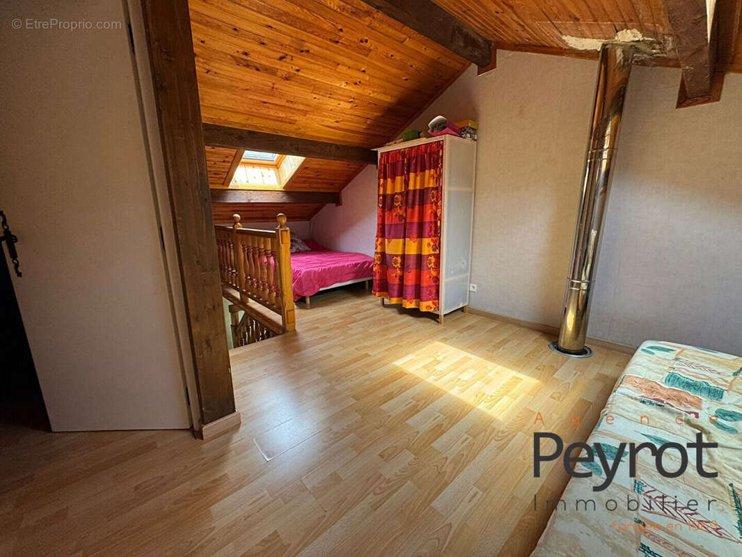 Maison à PORTE-PUYMORENS