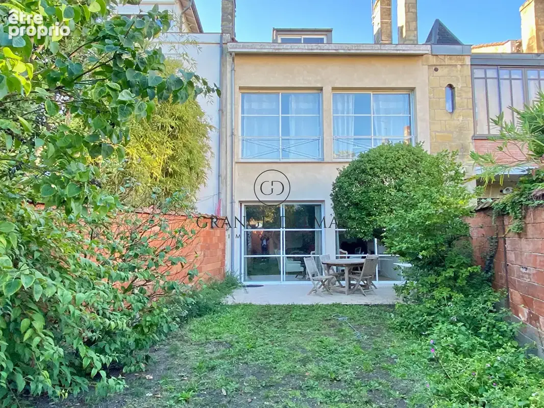 BORDEAUX - PRIMROSE - Maison en pierre - 3 chambres - Jardin et  stationnements - photo 1
