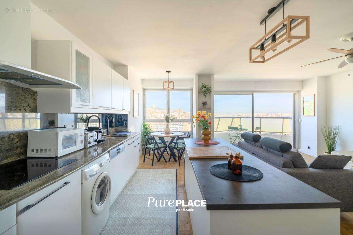 Appartement à MARSEILLE-8E