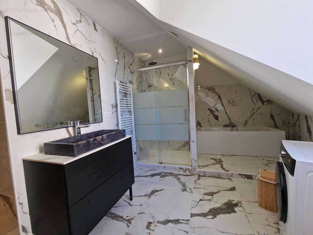Appartement à BRIVE-LA-GAILLARDE