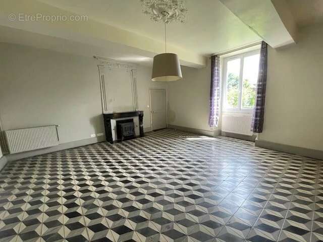 Maison à BRION-PRES-THOUET