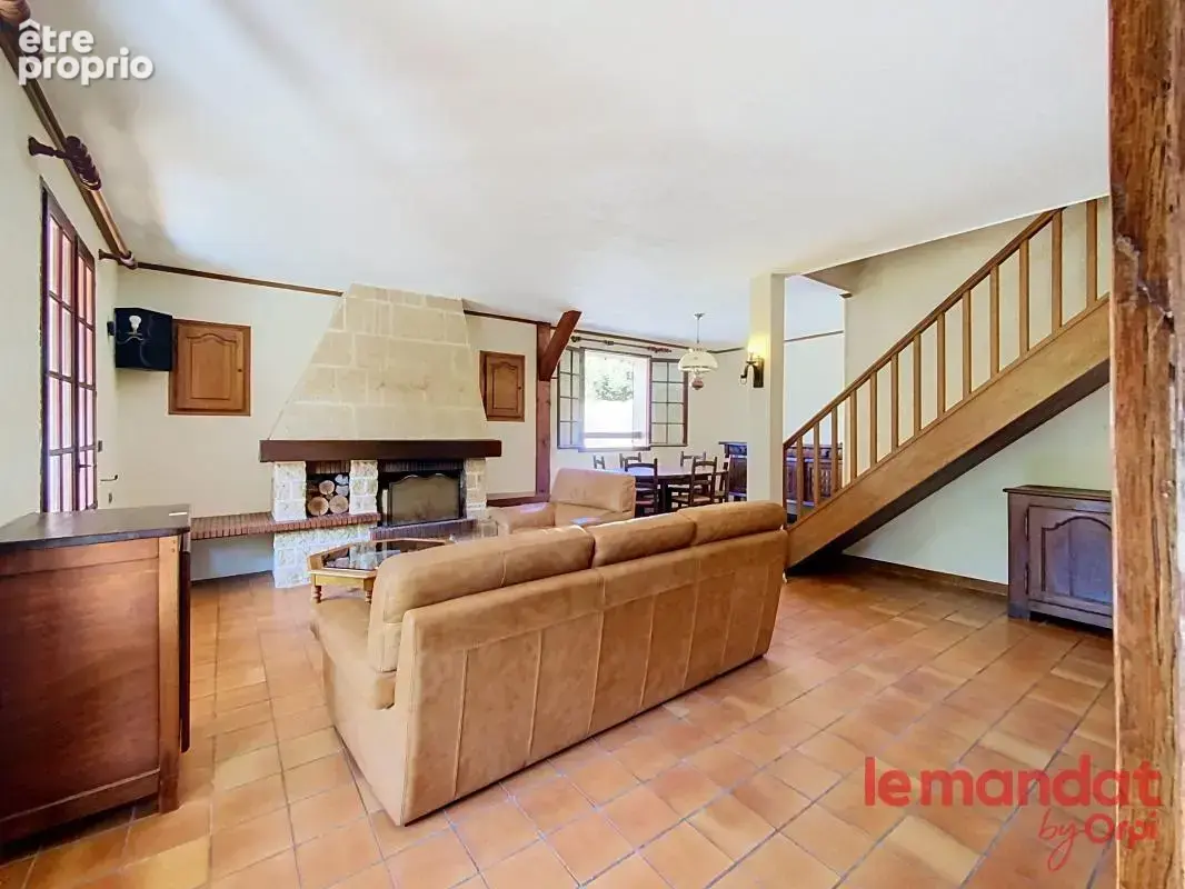 Maison À Vendre - photo 4
