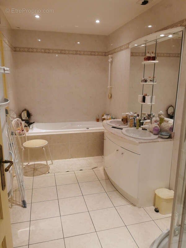 Appartement à ORNANS