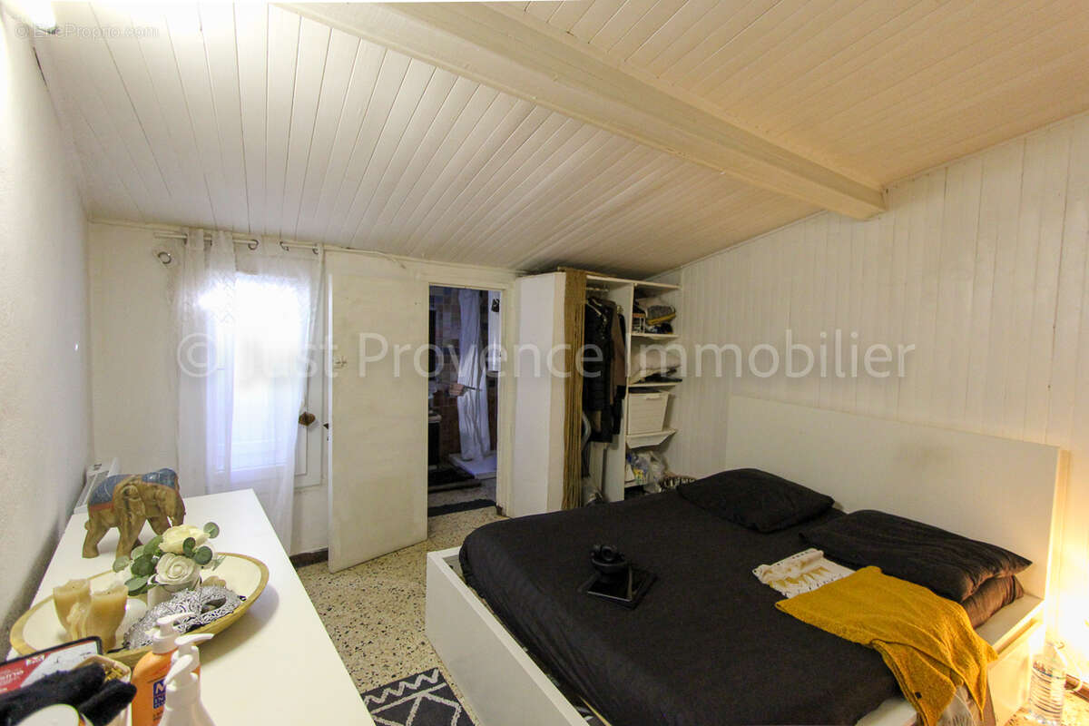 Maison à VAISON-LA-ROMAINE