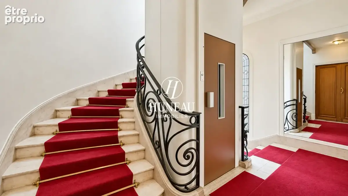 Appartement 7 pièces familial avec balcon filant et une vue dégagée - photo 11