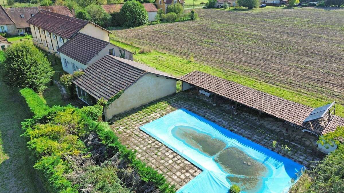 Maison à TREMOLAT