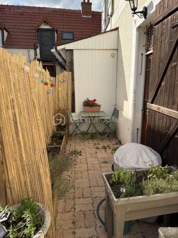 Appartement à GRETZ-ARMAINVILLIERS