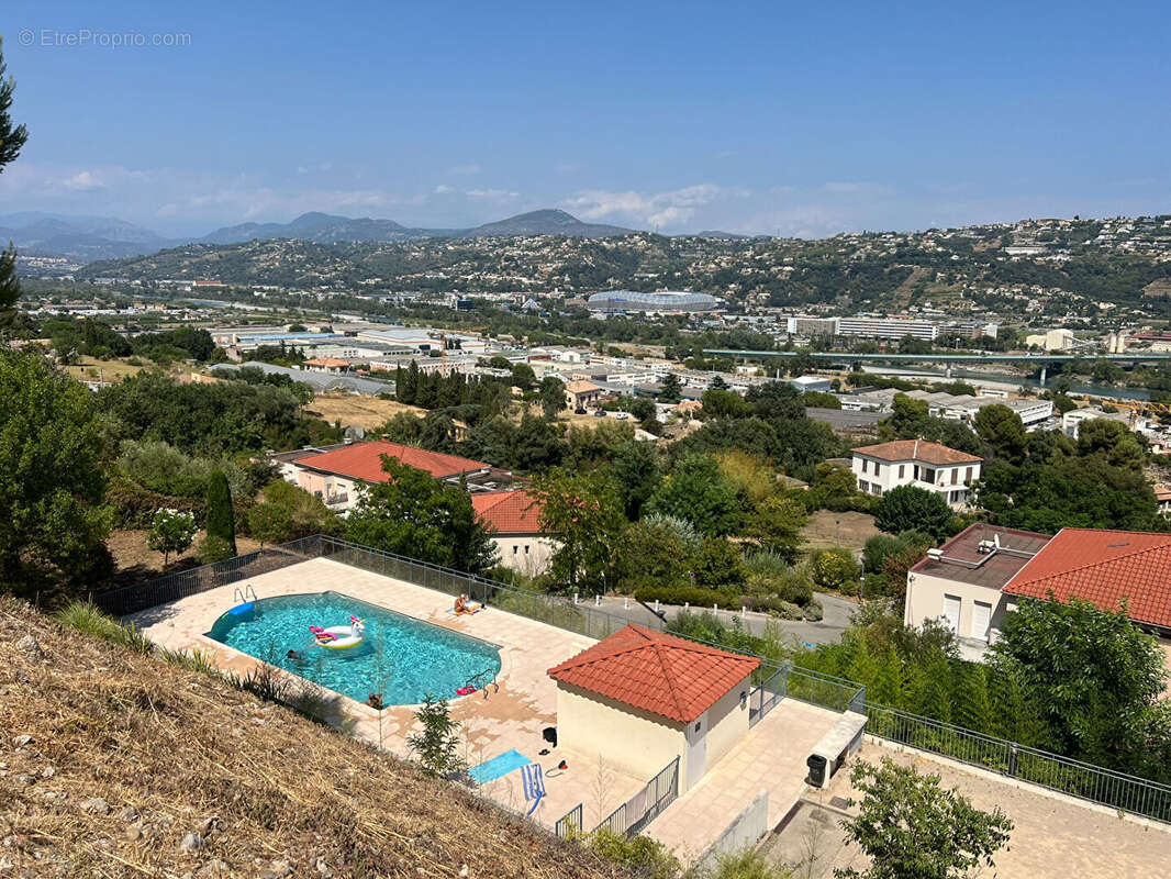 Exclusivité  2 pièces dernier étage  calme absolu double stationnement - photo 10