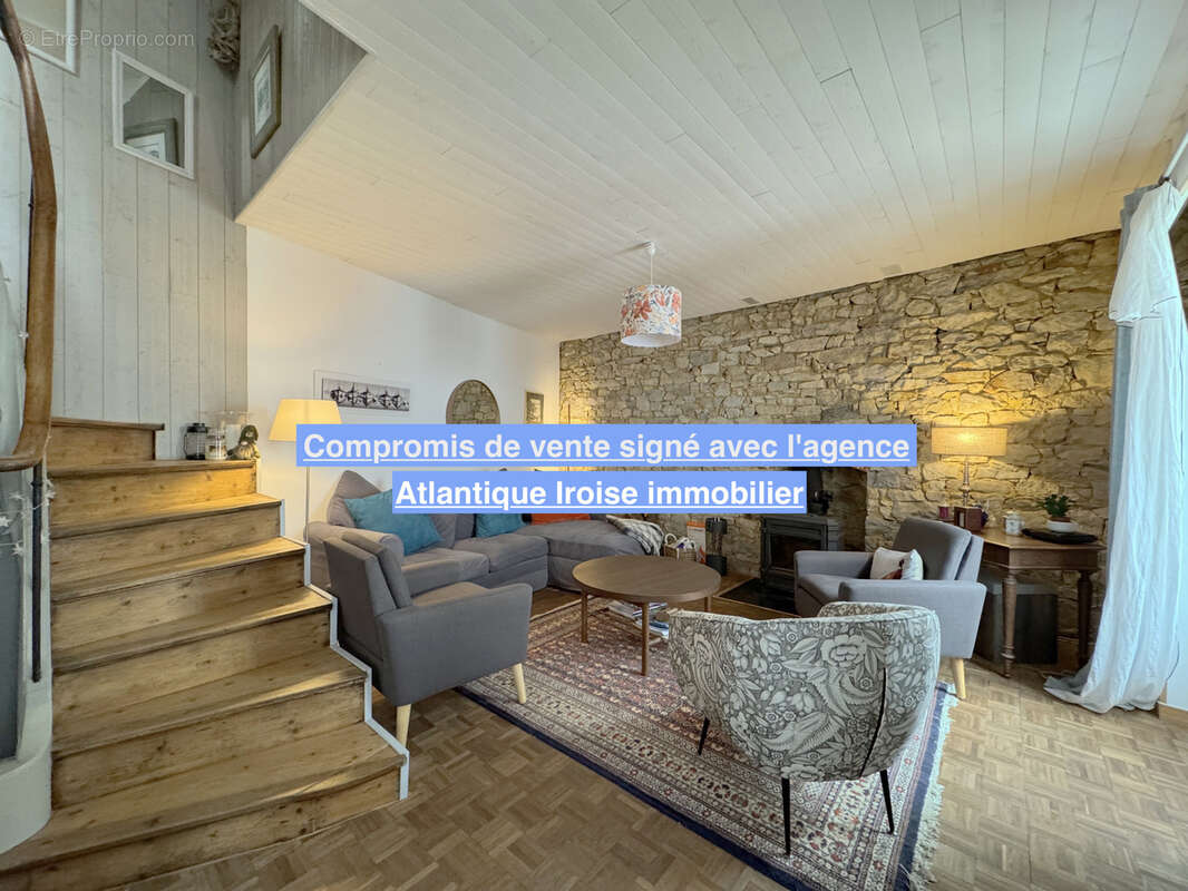 Maison à CAMARET-SUR-MER