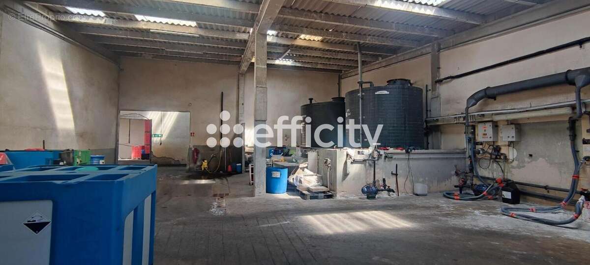 Commerce à VITRY-SUR-SEINE