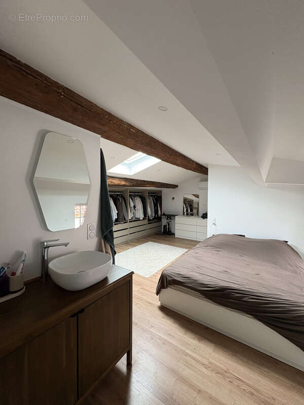 Appartement à CHAPONOST