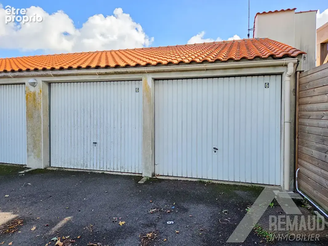 2.6 Km du Centre Ville - Appartement 82 m² avec terrasse et garages - photo 14