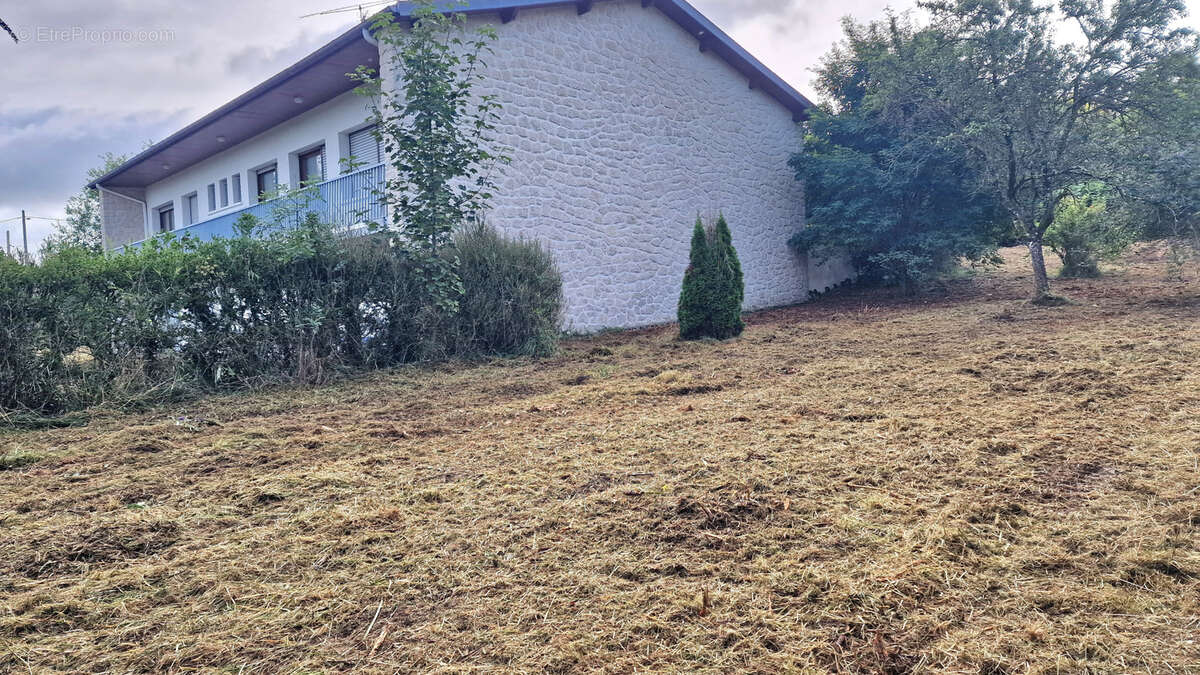Maison à COMMERCY