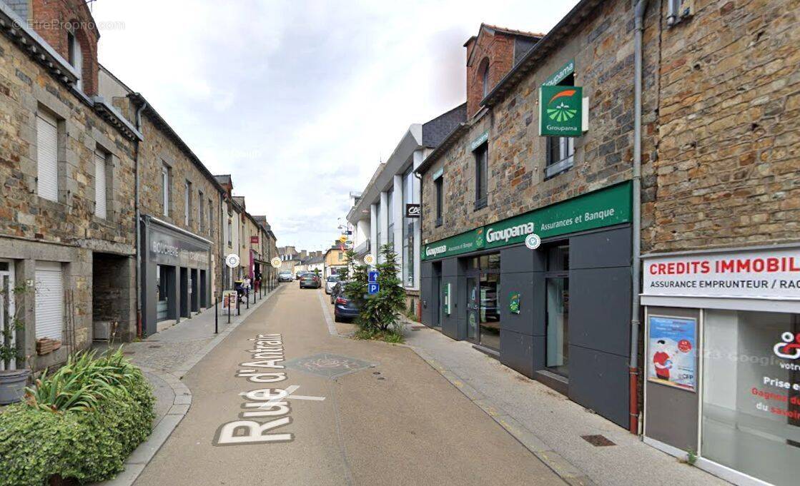 Terrain à SAINT-AUBIN-D'AUBIGNE