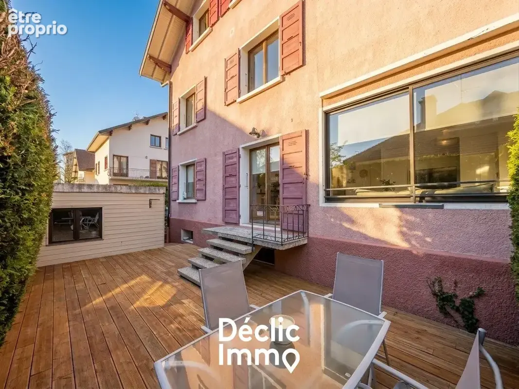 Annecy Appartement T5 - 3 chambres - bureau - garage - terrasse - stationnement - photo 12