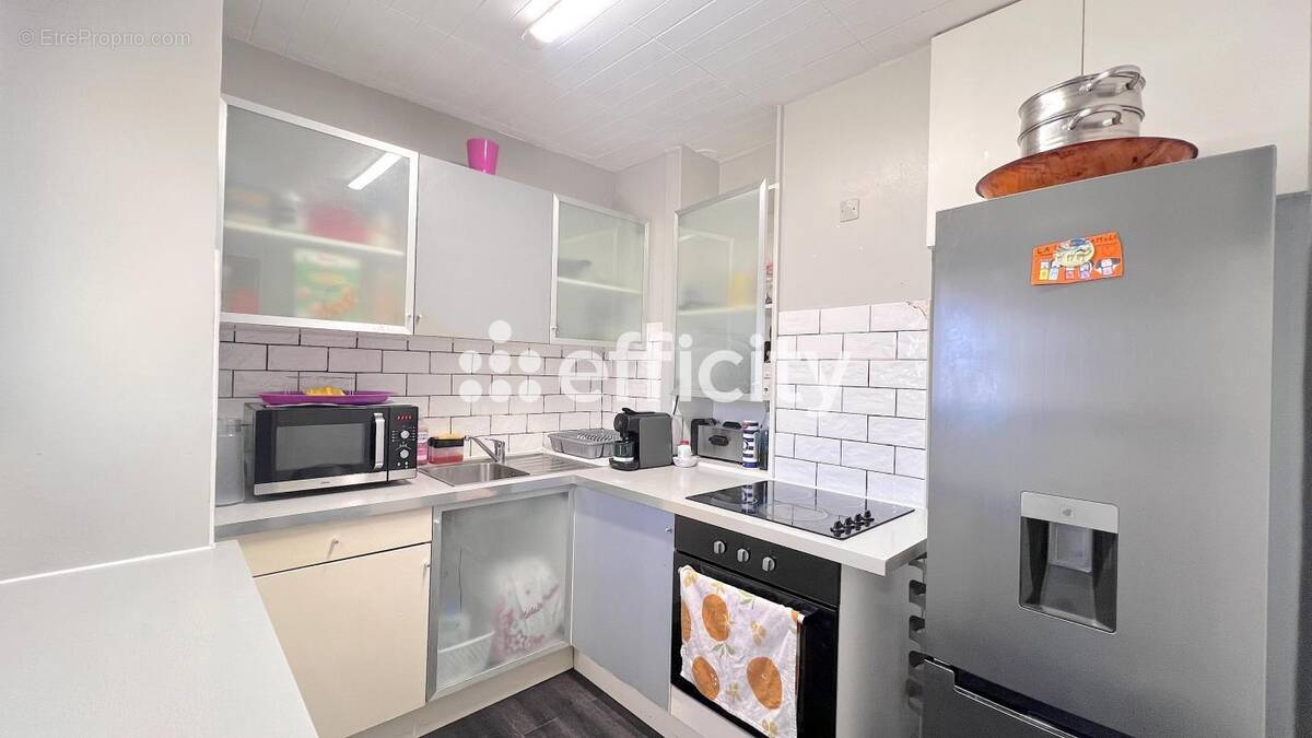 Appartement à MARSEILLE-14E