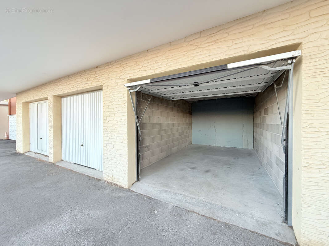 Appartement à LUNEL