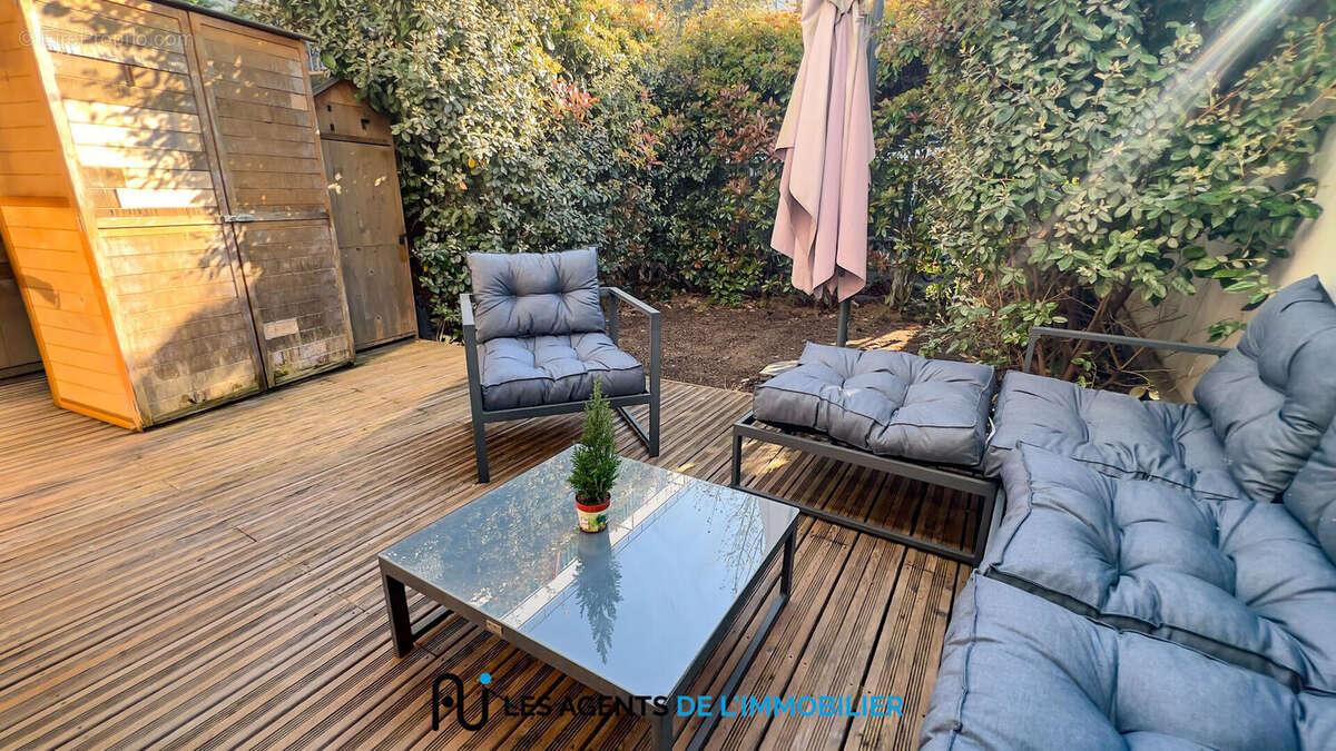 Appartement à NANTERRE