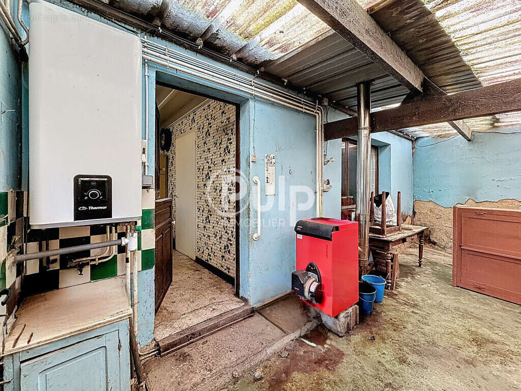Charmante fermette avec dépendances et hangar sur plus de 4 000 m² - photo 13