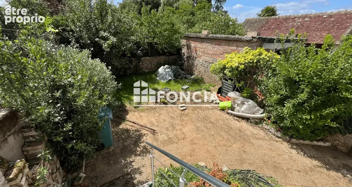 Maison de bourg à finir de restaurer - photo 2