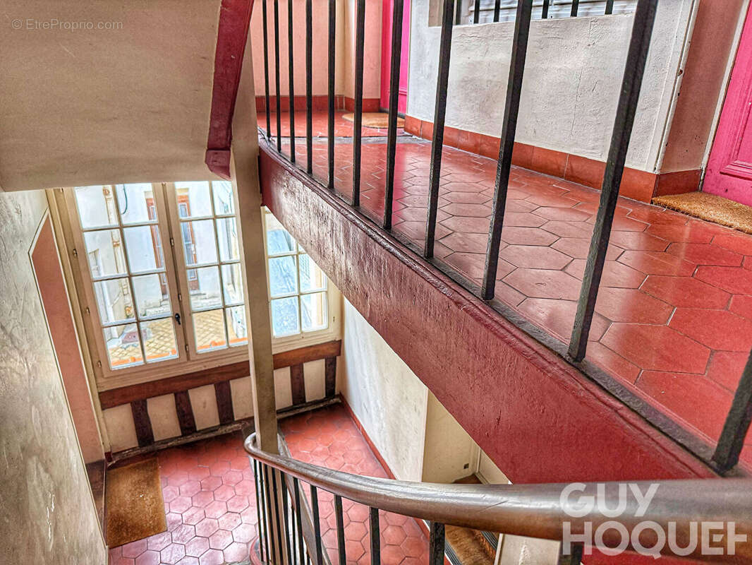 Appartement à VERSAILLES