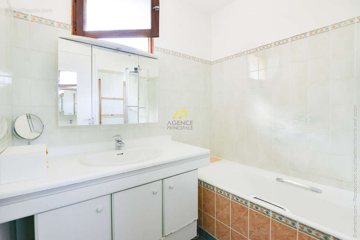 Appartement à LA FRETTE-SUR-SEINE