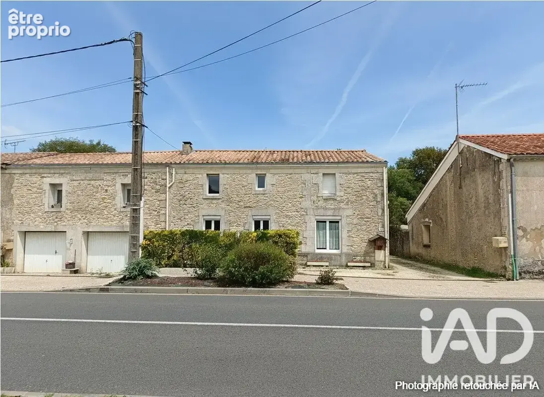 Photo 1 - Maison à SAINT-AUBIN-DE-BLAYE