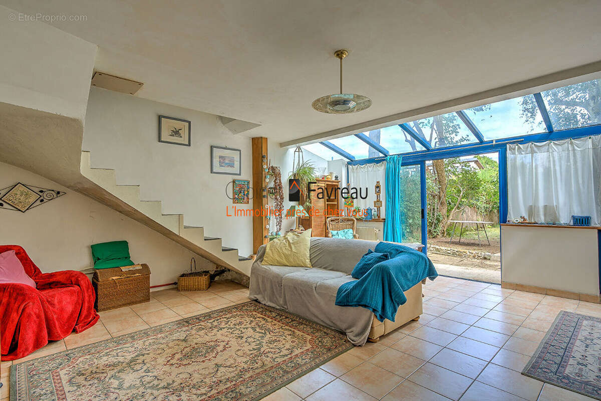 Maison à L&#039;HAY-LES-ROSES