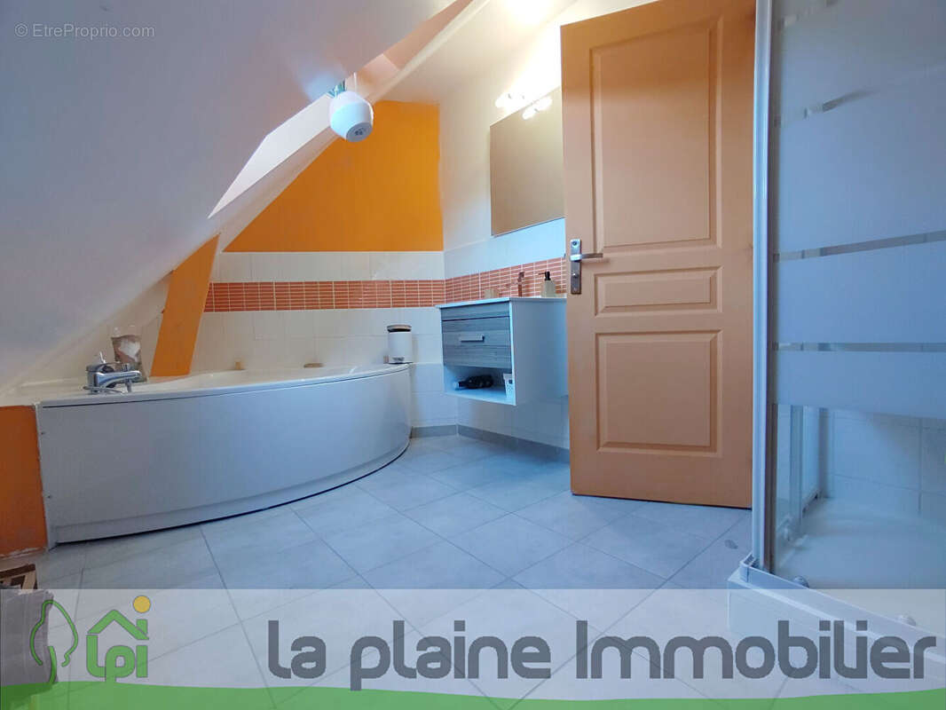 Pavillon sur sous-sol avec 6 chambres - photo 11