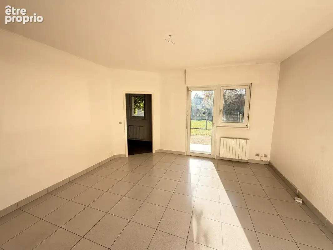 Appartement 3 pièces avec terrasse et garage - photo 2