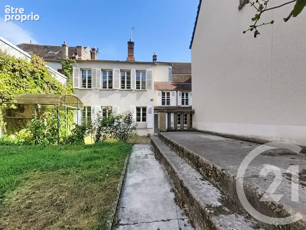 Maison 10 pièces 296 m² à vendre à Donnemarie-Dontilly (77520) - photo 19