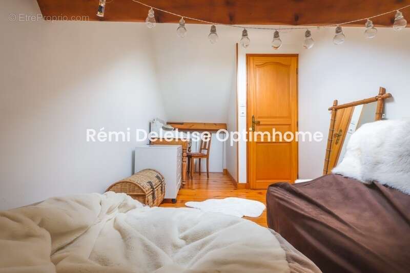 Caudry - Maison individuelle de 4 chambres avec garage & jardin clos sur 393 m² - photo 18