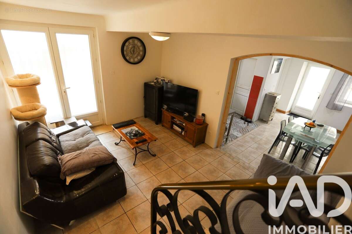 Maison 87 m² à Montseret  - photo 3