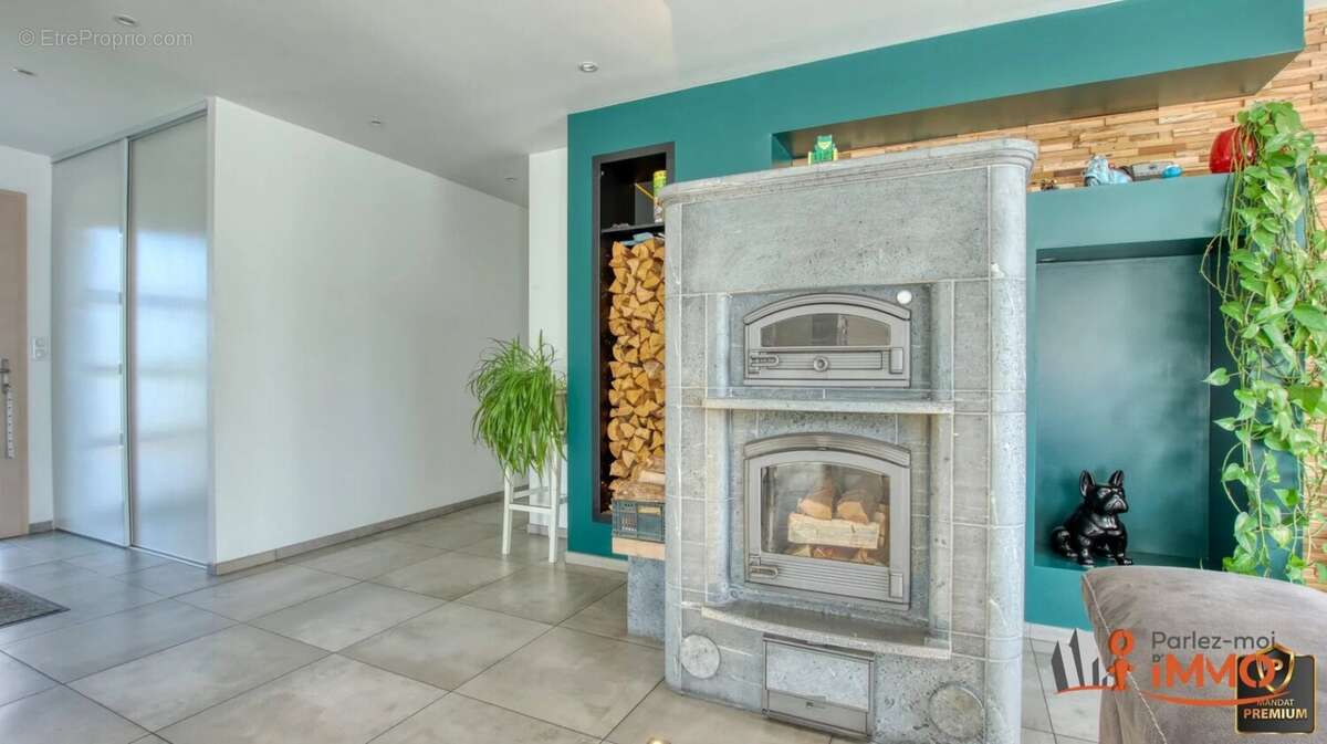 Maison à LA TOURETTE