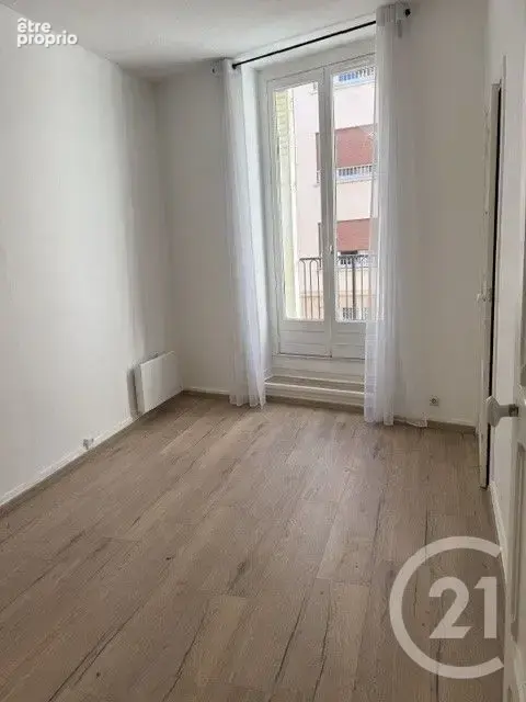Appartement 4 pièces 75 m² à vendre à Vienne (38200) - photo 3