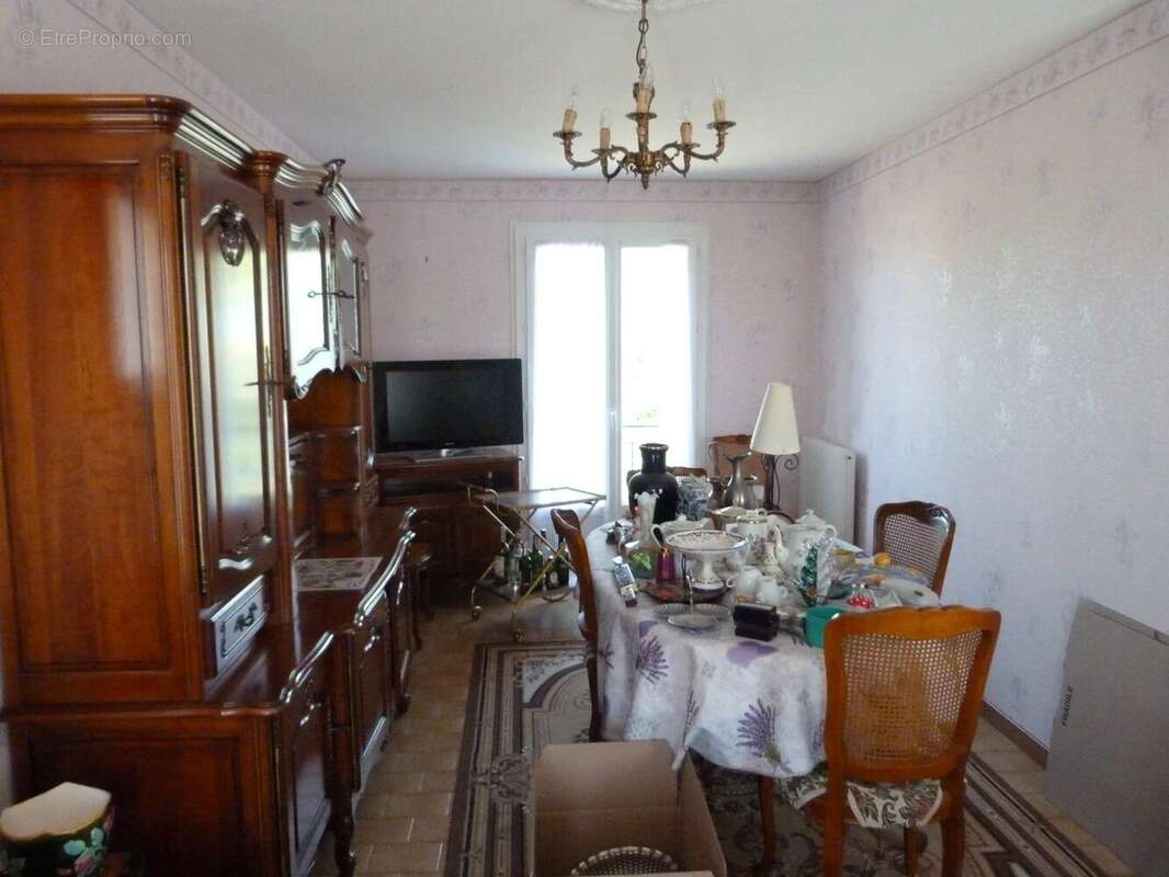Maison à MEHUN-SUR-YEVRE