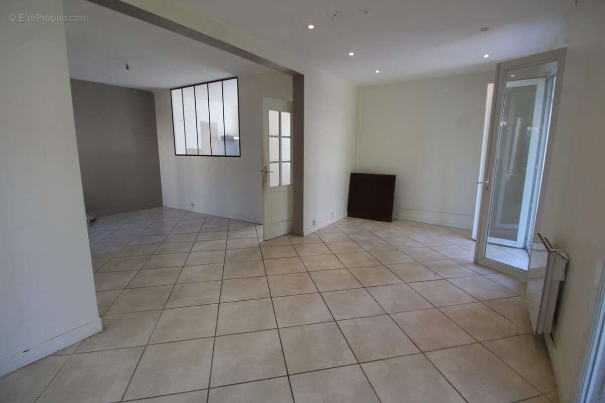 Maison à NOISY-LE-GRAND