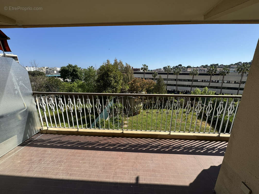 Appartement à CAGNES-SUR-MER