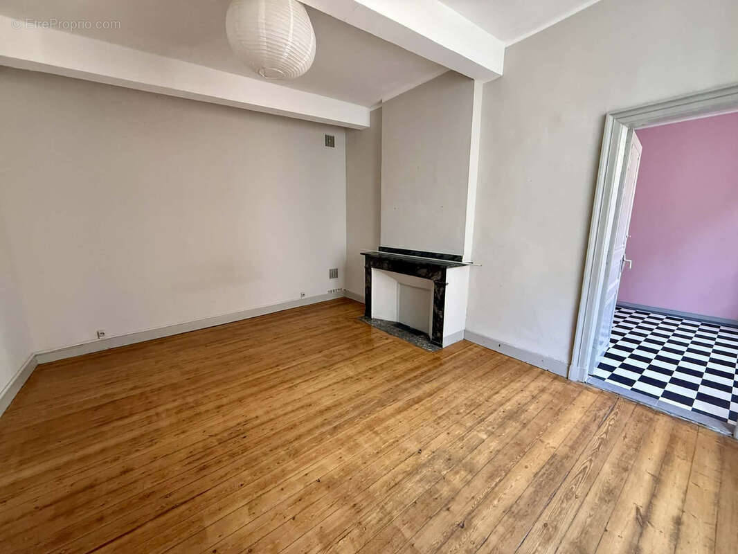 Appartement à CARCASSONNE