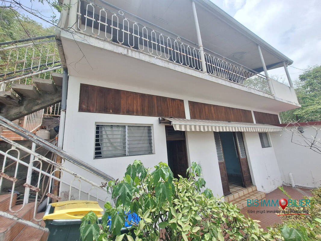 Maison à LE CARBET